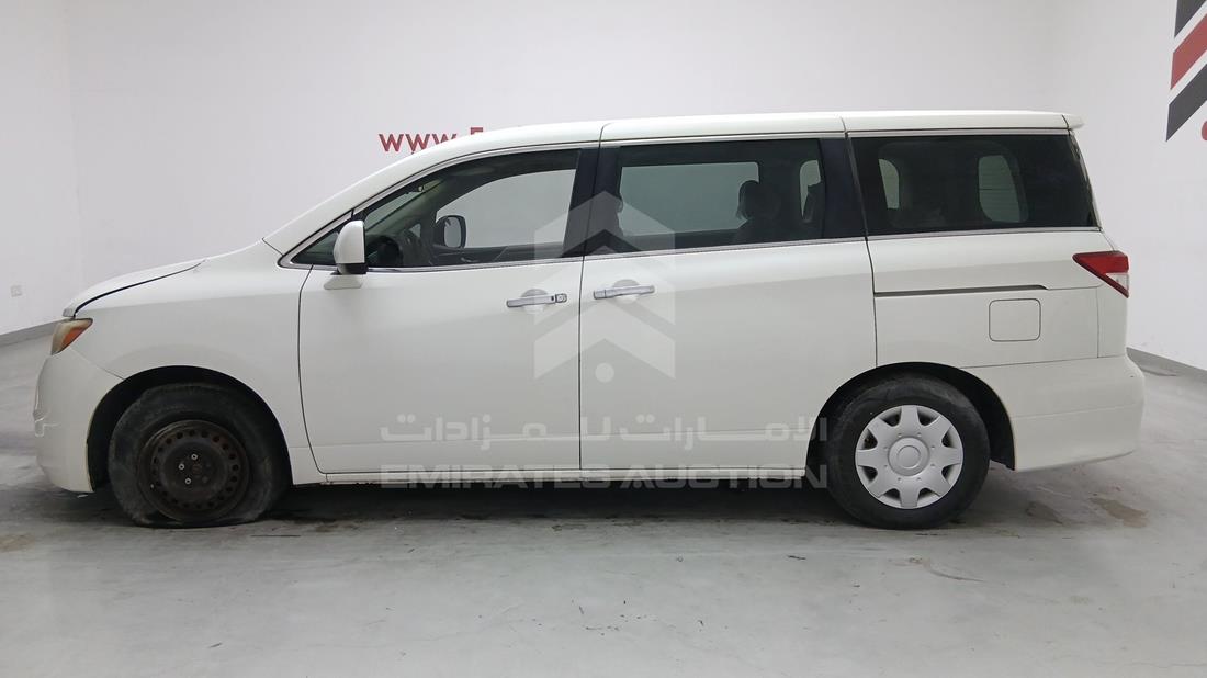 2013 Nissan Quest — Front Left Angle — Photo 6