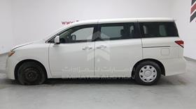 2013 Nissan Quest — Front Left Angle — Photo 6 — Thumbnail