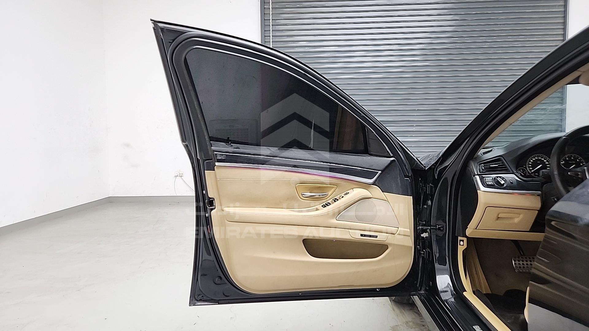 2013 BMW 520 I VIN: WBAXG110XDDW31333