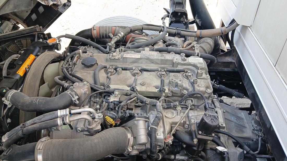 2025 Isuzu NPR — Engine Bay — Photo 34