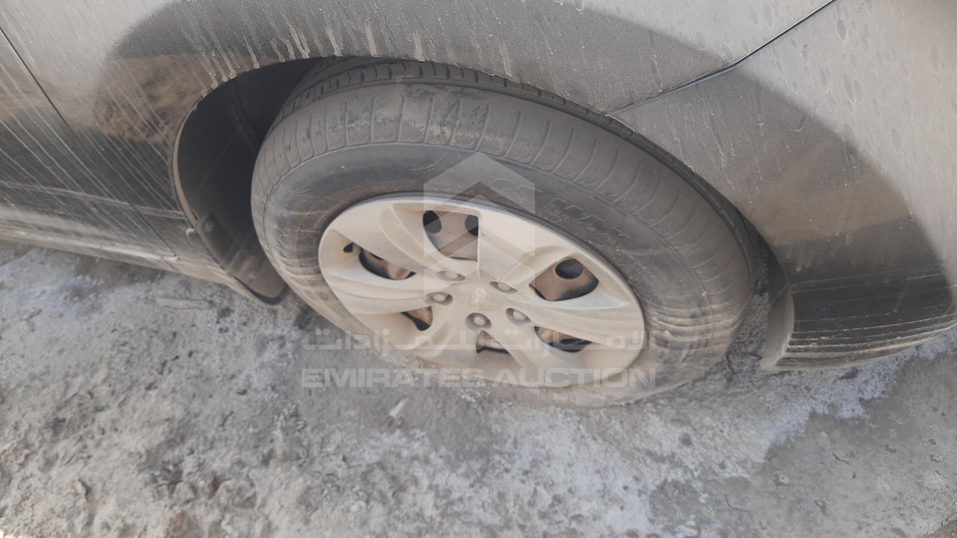2013 HYUNDAI ELANTRA VIN: KMHDG41E9DU717098