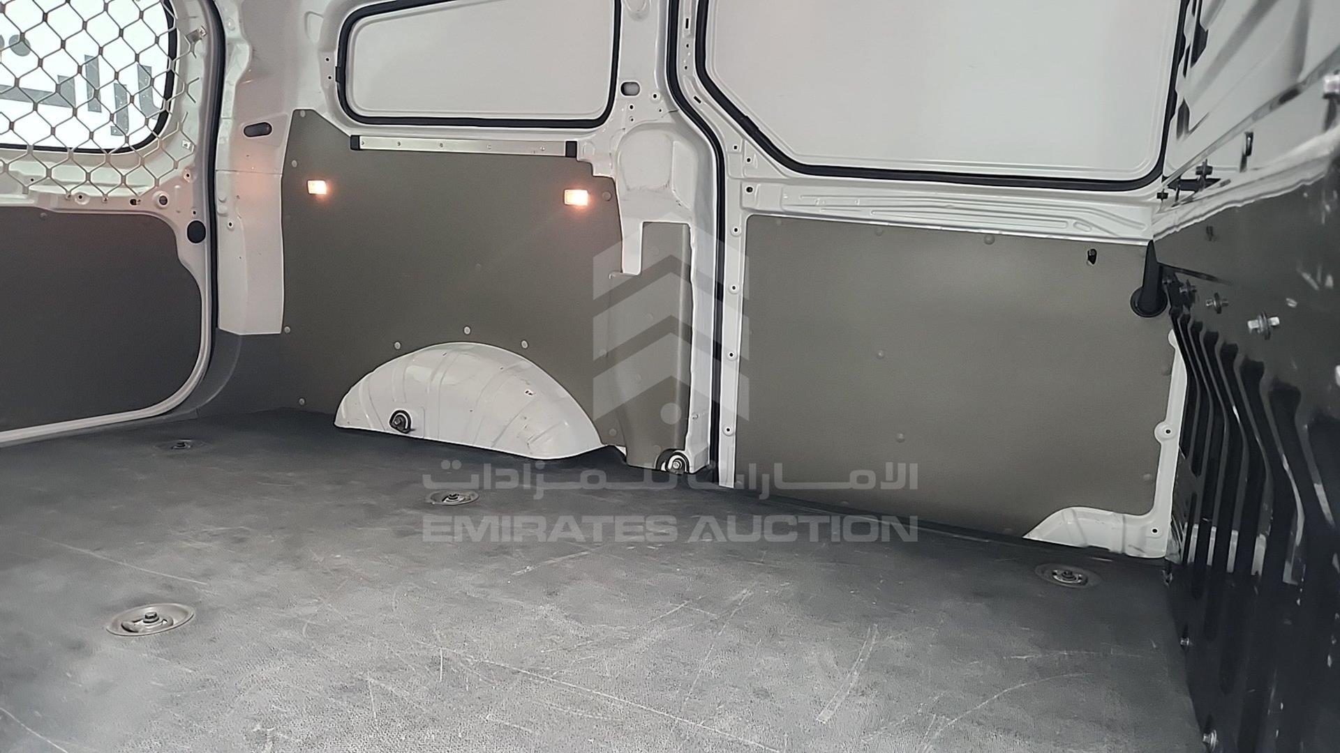 2017 MAXUS G10 VIN: LSKG4BC17HA063289