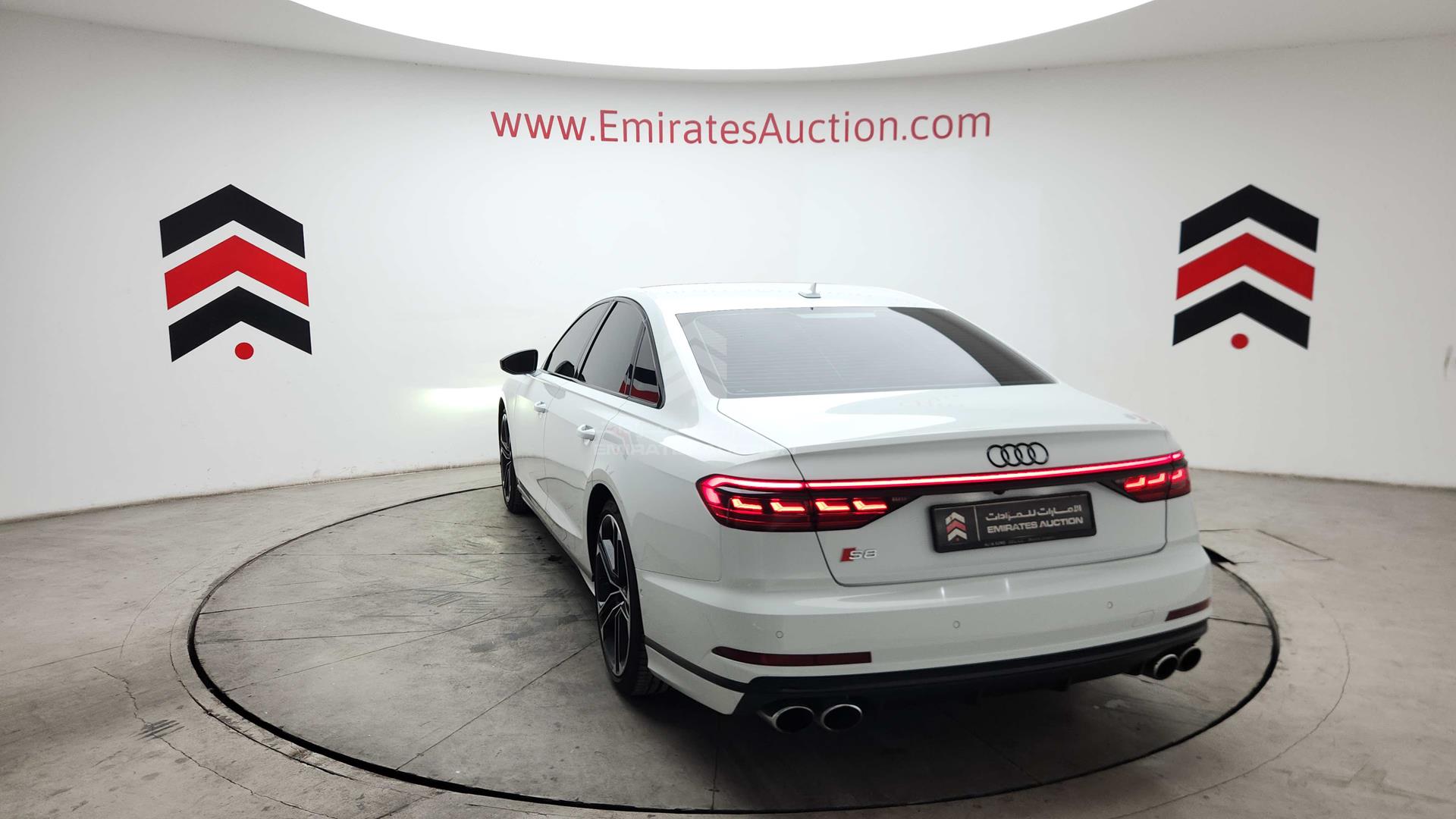 2020 AUDI S8 VIN: WAUZZZF85LN013510
