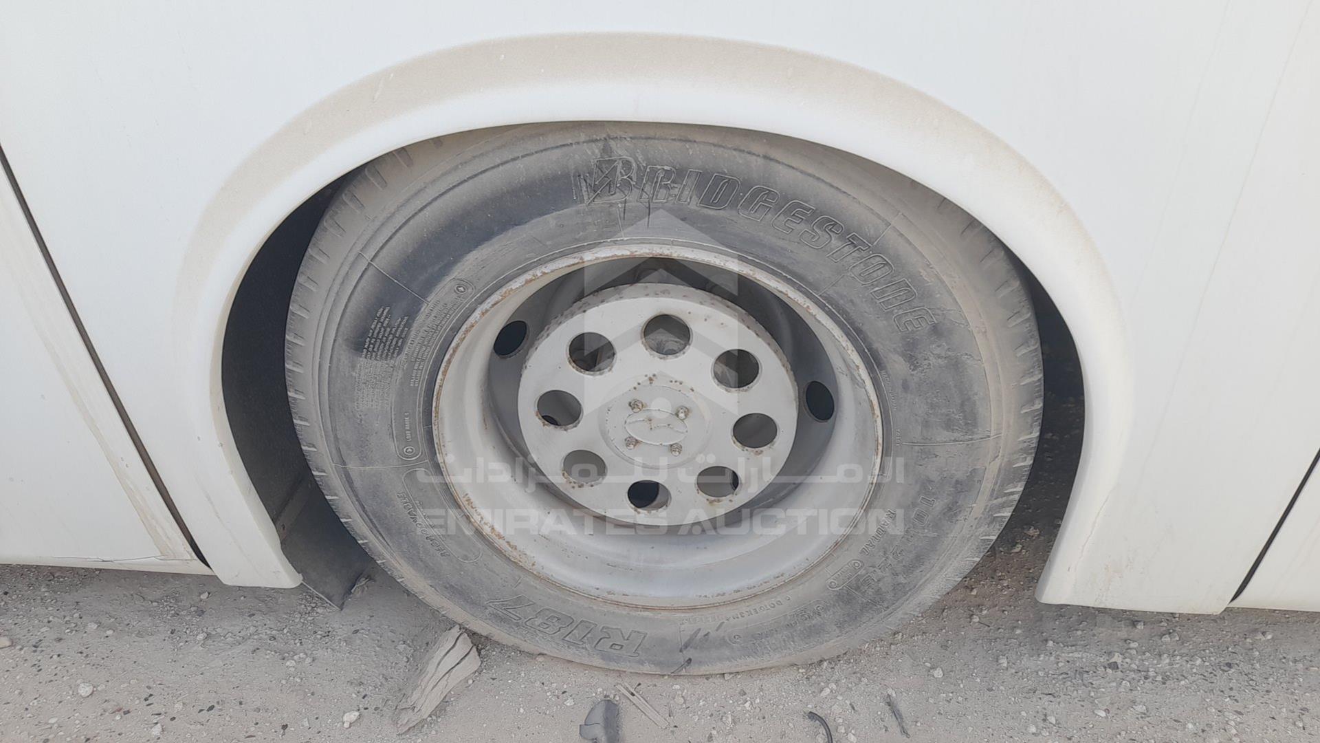 2014 WUZHOULONG FDG 6128 CNG VIN: LA86C0LK3DA300174