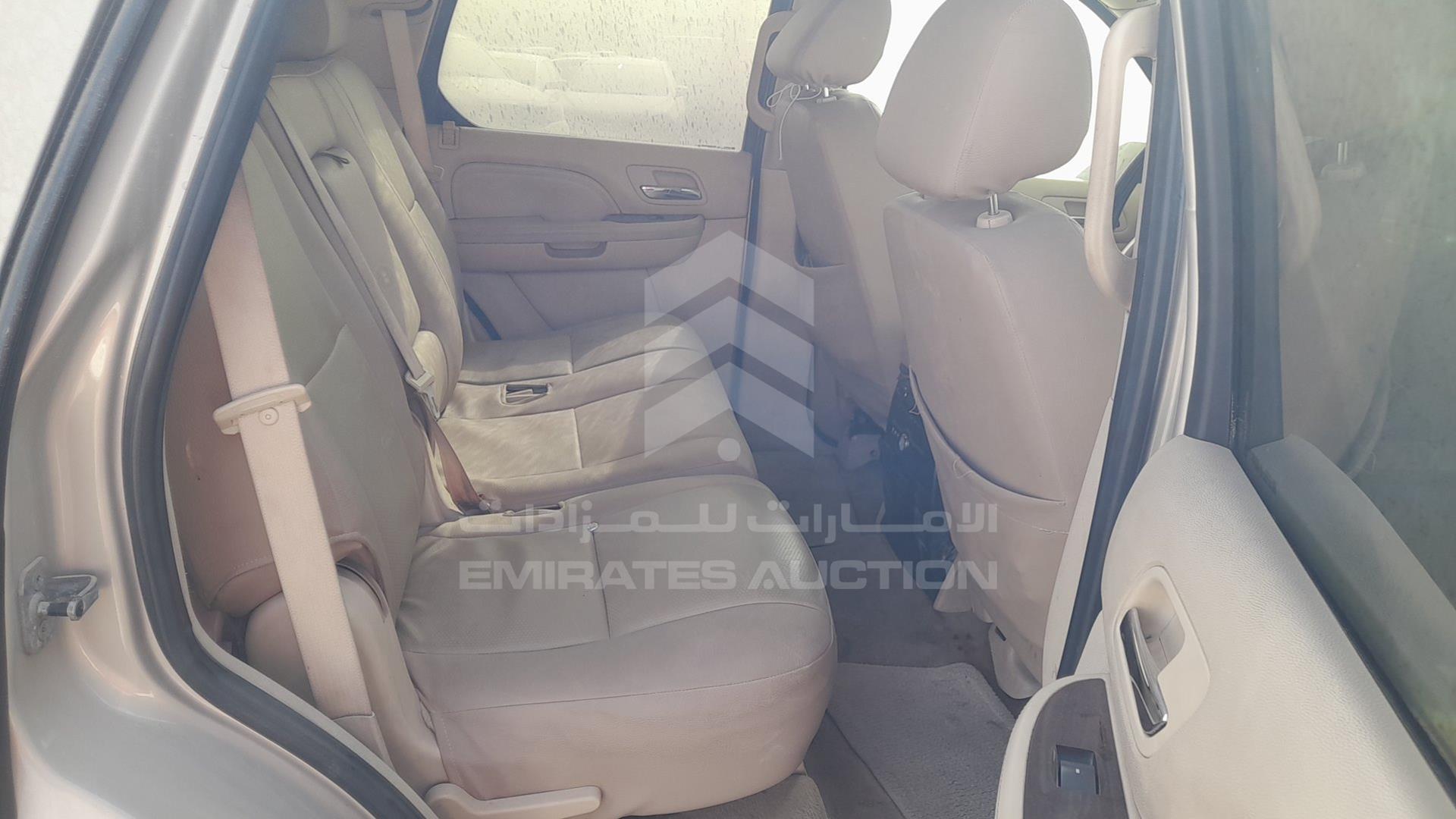 2008 CADILLAC ESCALADE VIN: 1GYFK63818R164058