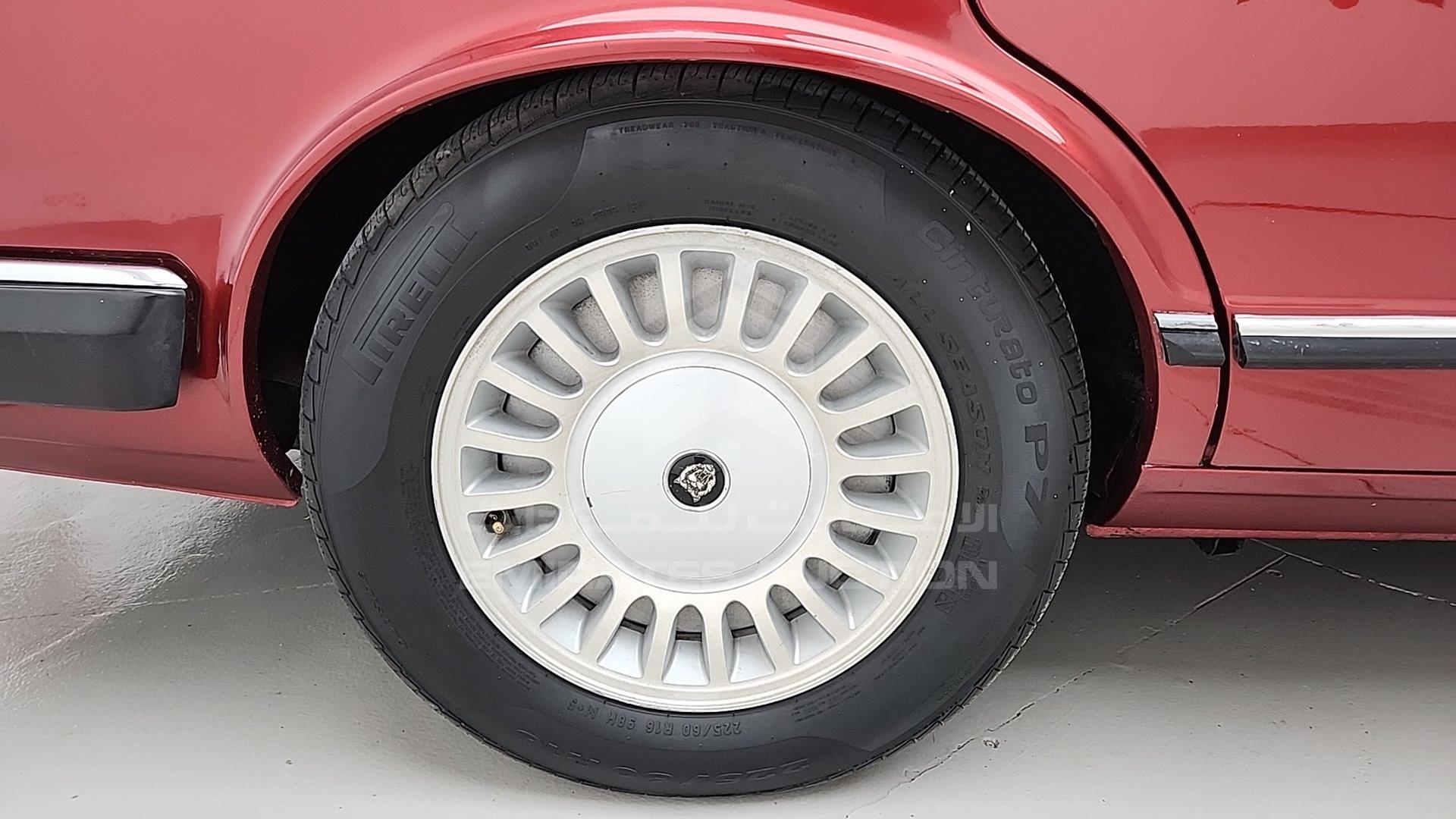1994 JAGUAR X J VIN: SAJMX1341RC690078