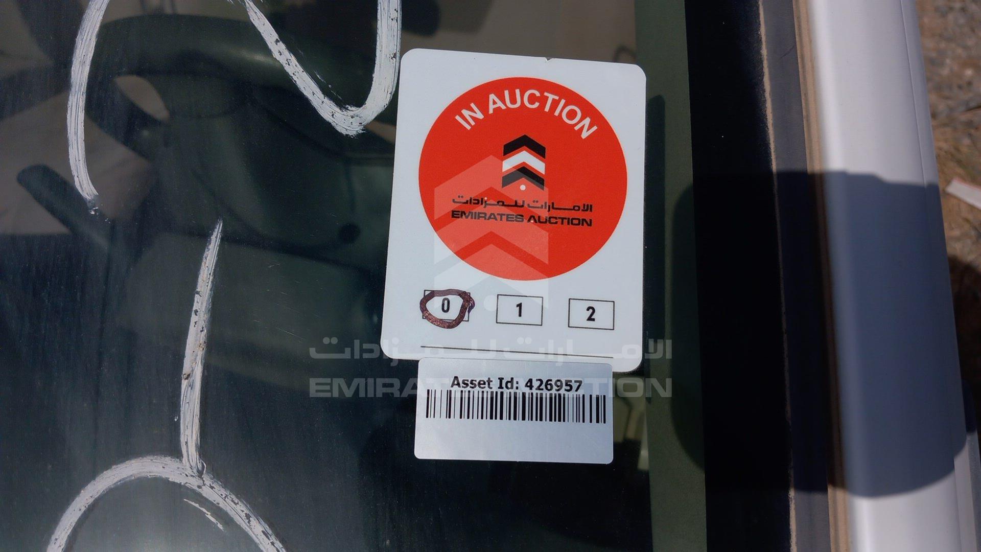 2011 TOYOTA YARIS VIN: JTDBW9236BL002176
