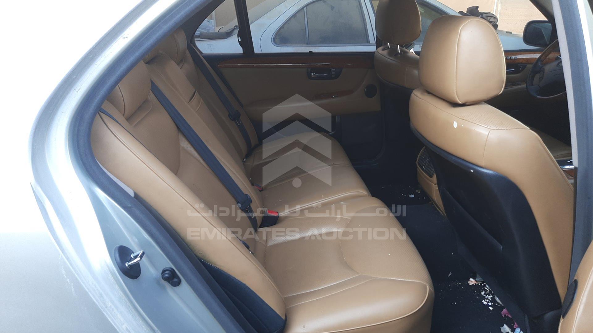 0 LEXUS LS 430 VIN: JTHBN30F600067684