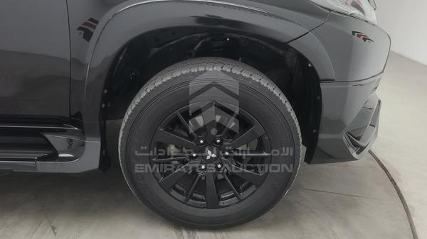 Mitsubishi Montero 2019 MMEMC71X8KH014730 Image 32