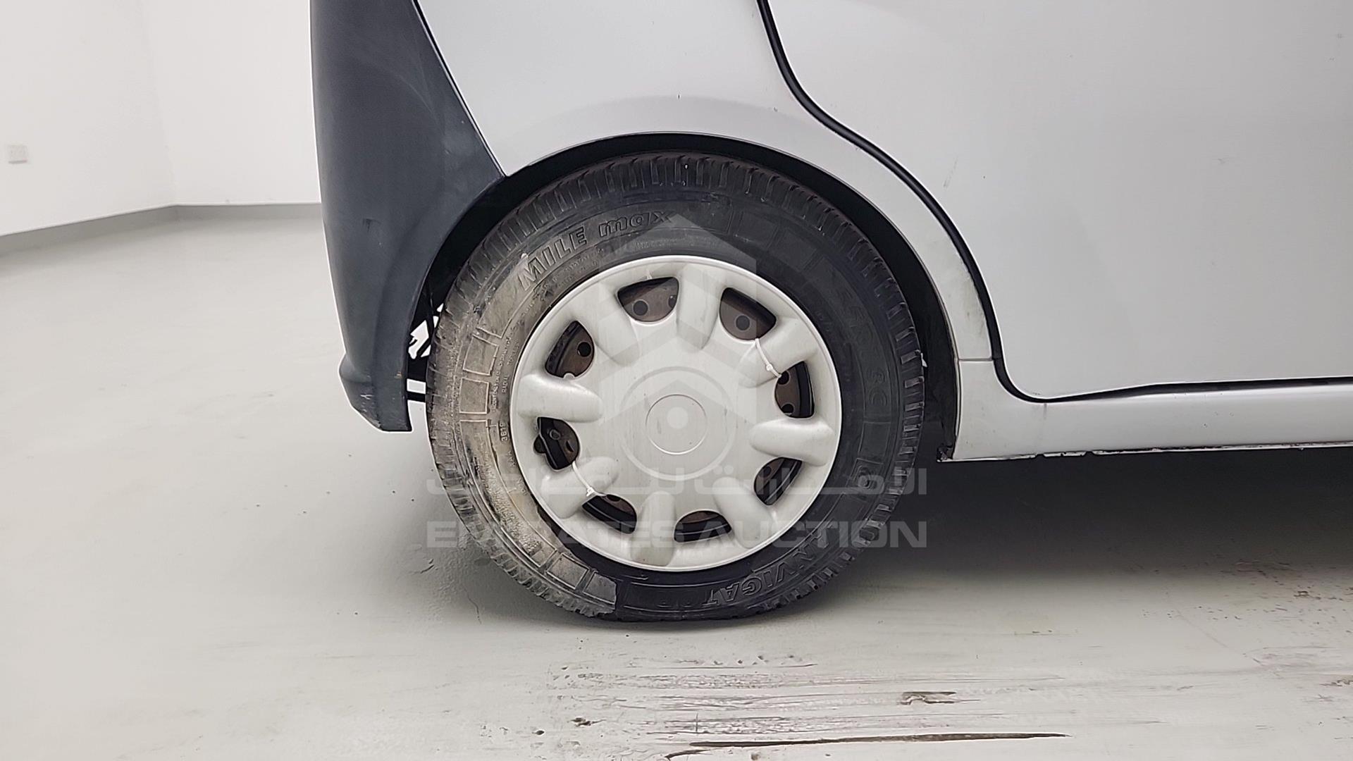 2006 DAIHATSU CHARADE VIN: JD1GL100X61052718
