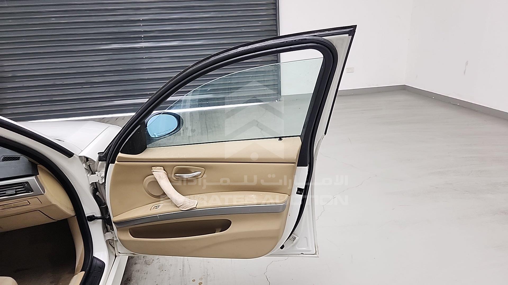 2008 BMW 320I VIN: WBAVG71078A402335