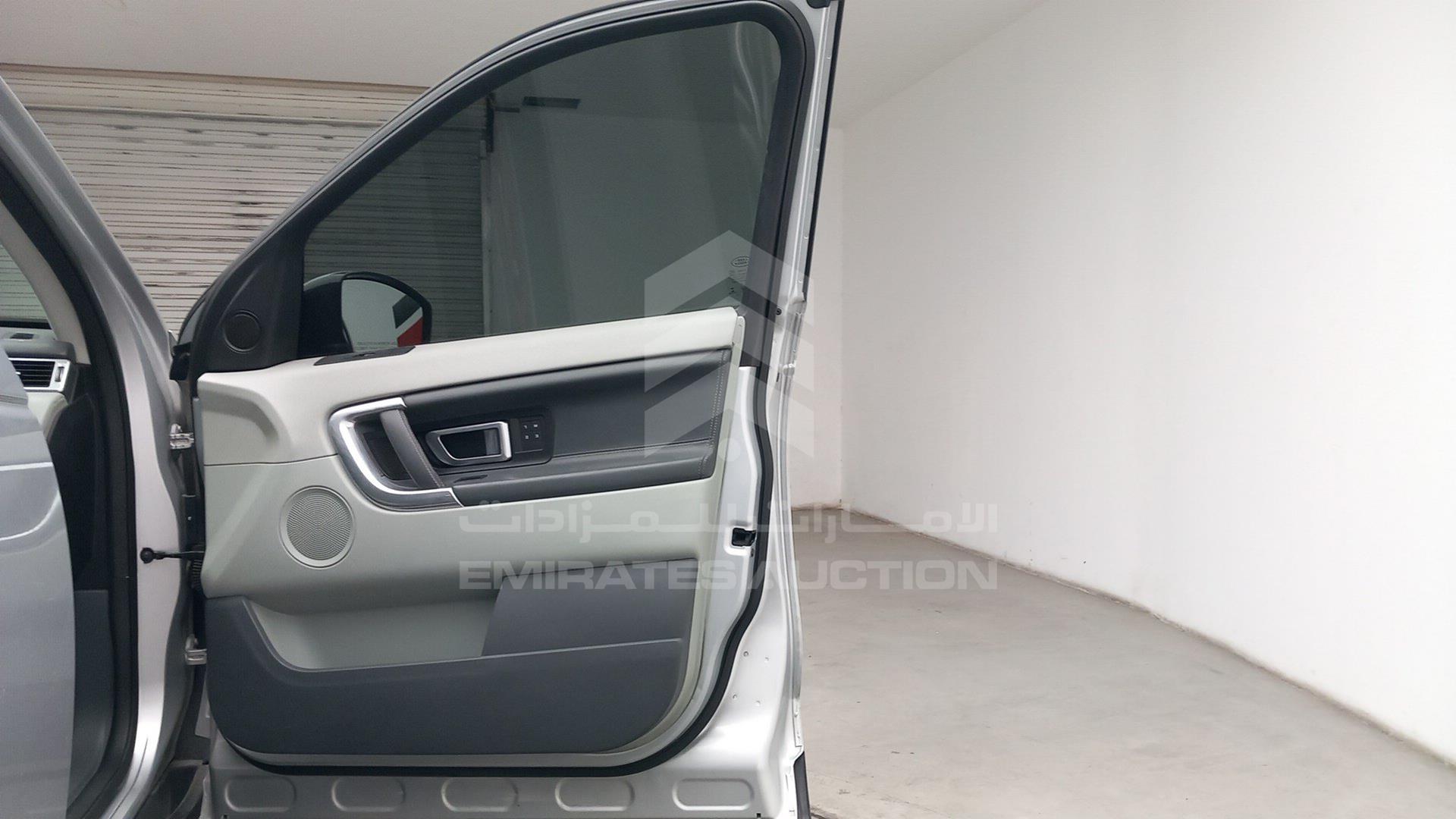 2015 LAND ROVER DISCOVERY VIN: SALCT2BG2FH500478