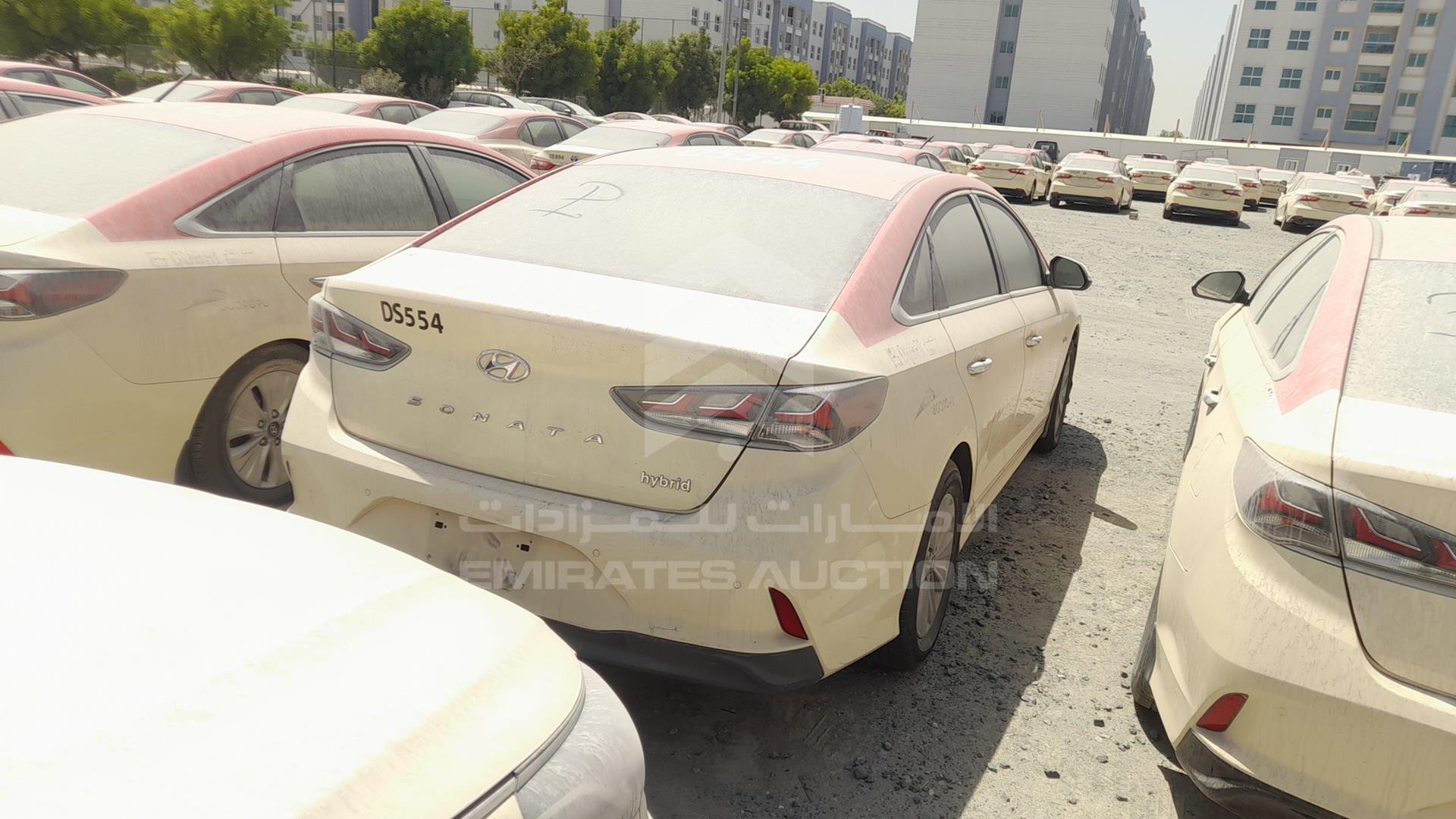 2019 HYUNDAI SONATA VIN: KMHE24133KA093007