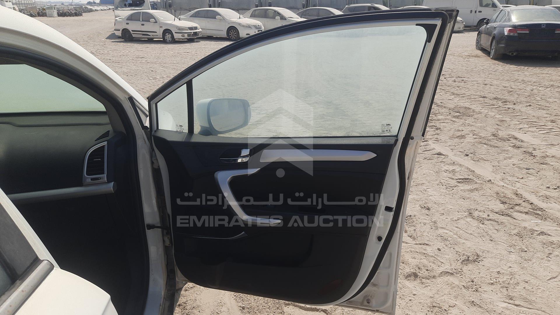 2016 JAC S3 VIN: LJ12EKR27G4797016