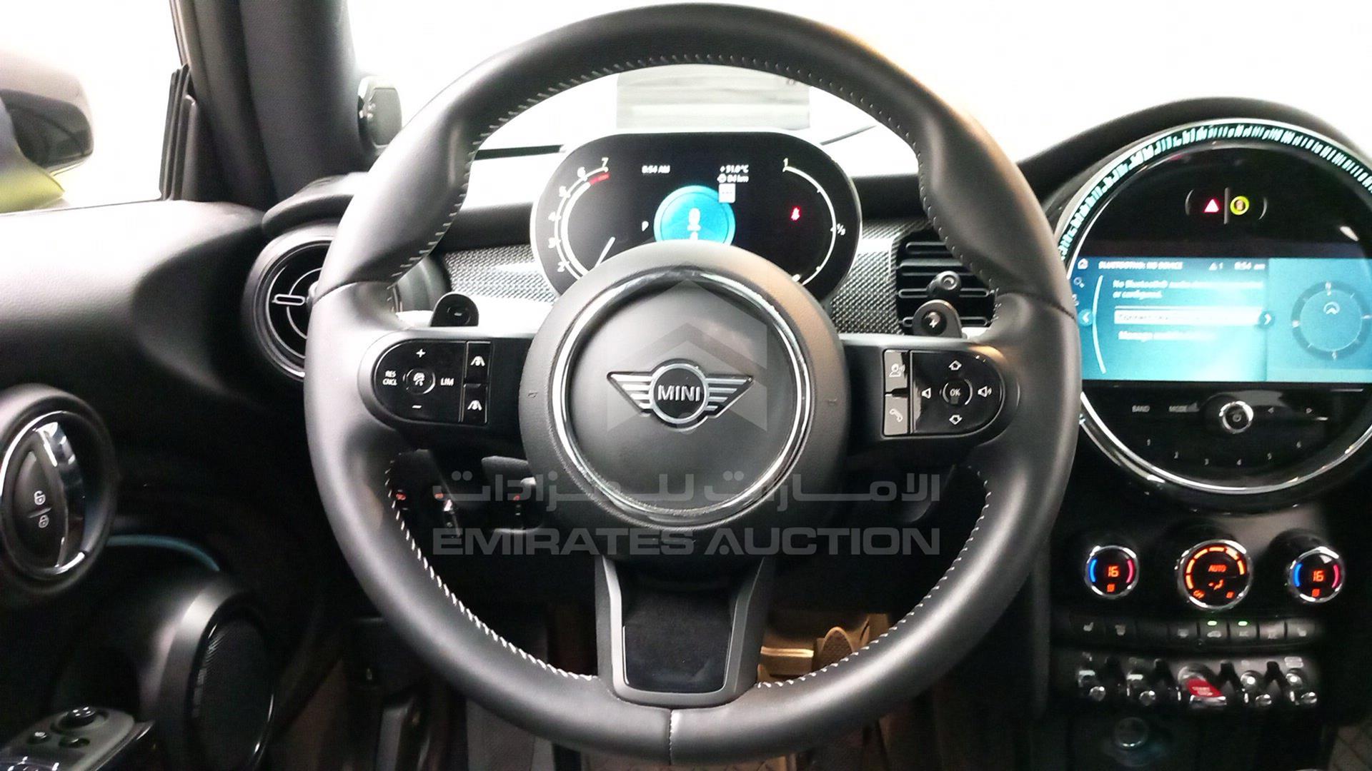 2023 MINI COOPER S VIN: WMW53DH0XP2S73659