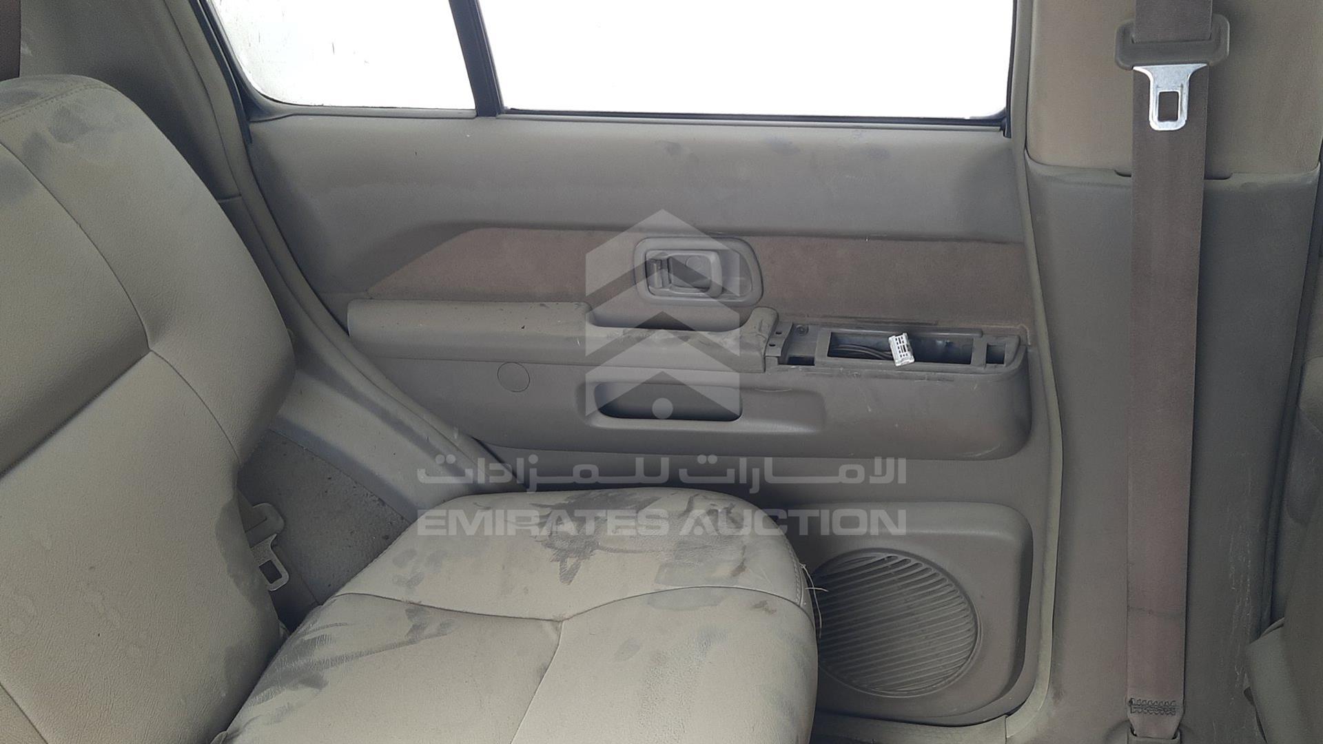 2003 NISSAN PATHFINDER VIN: JN8DR05Y53W607796