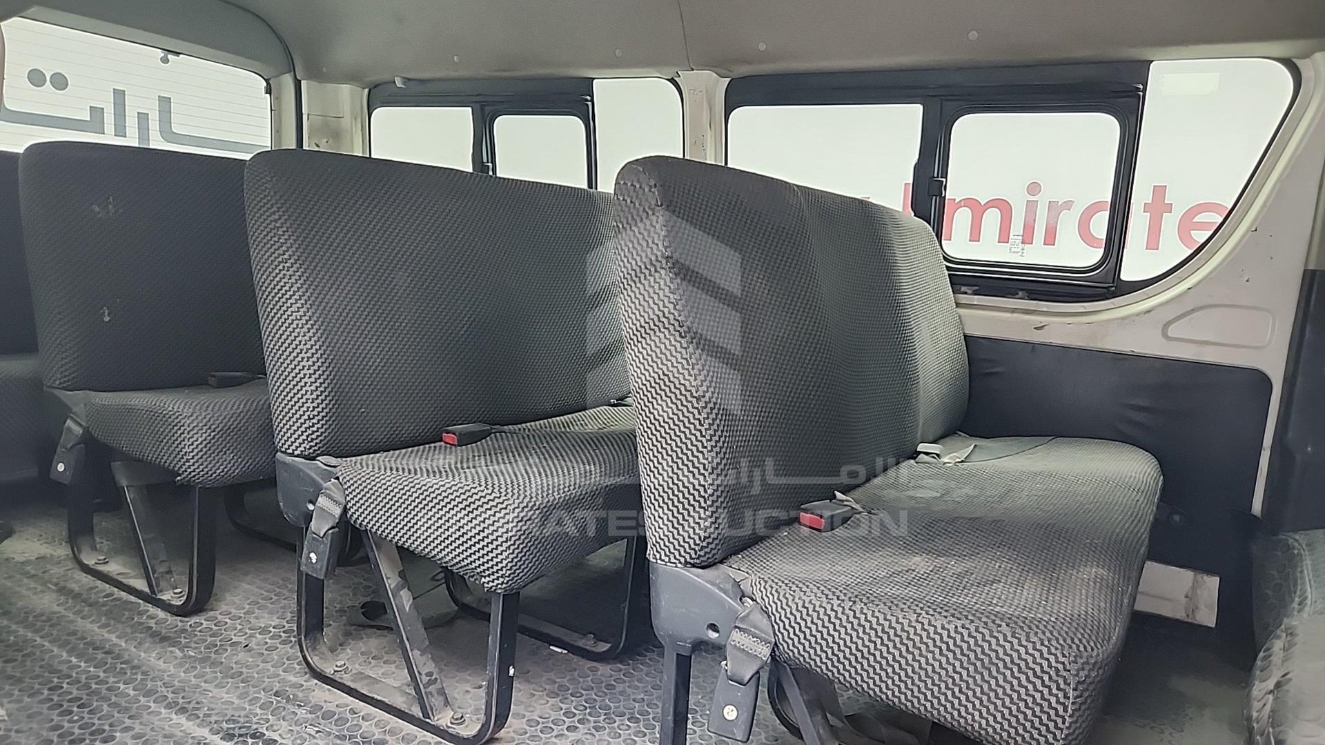 2015 TOYOTA HIACE VIN: JTGRX12PXF8046161