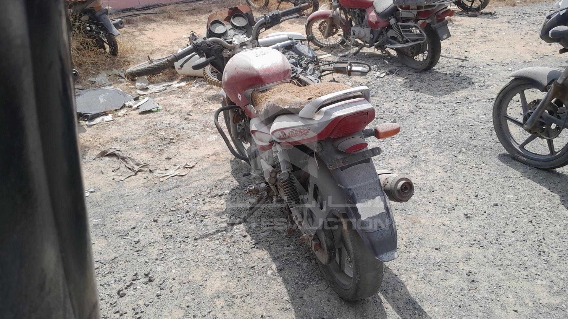 0 BAJAJ PULSAR VIN: MD2DHDJZZNC032759