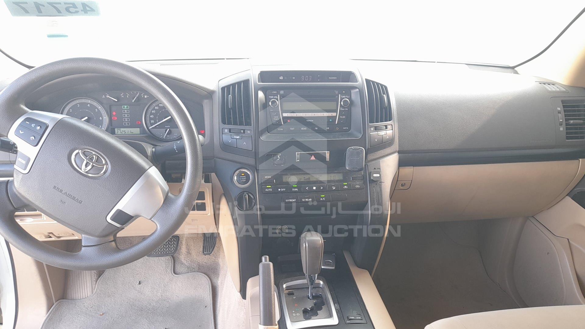 2014 TOYOTA LAND CRUISER VIN: JTMDU09J2E4094514