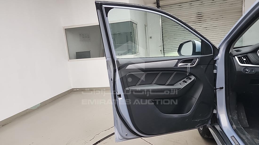 2023 MG RX 5 — Front Left Door — Photo 11