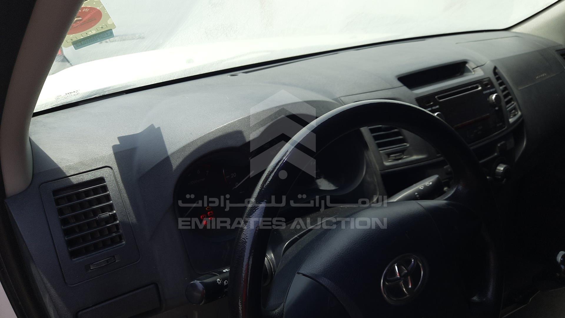 2014 TOYOTA HILUX VIN: MR0EX12G2E2346808
