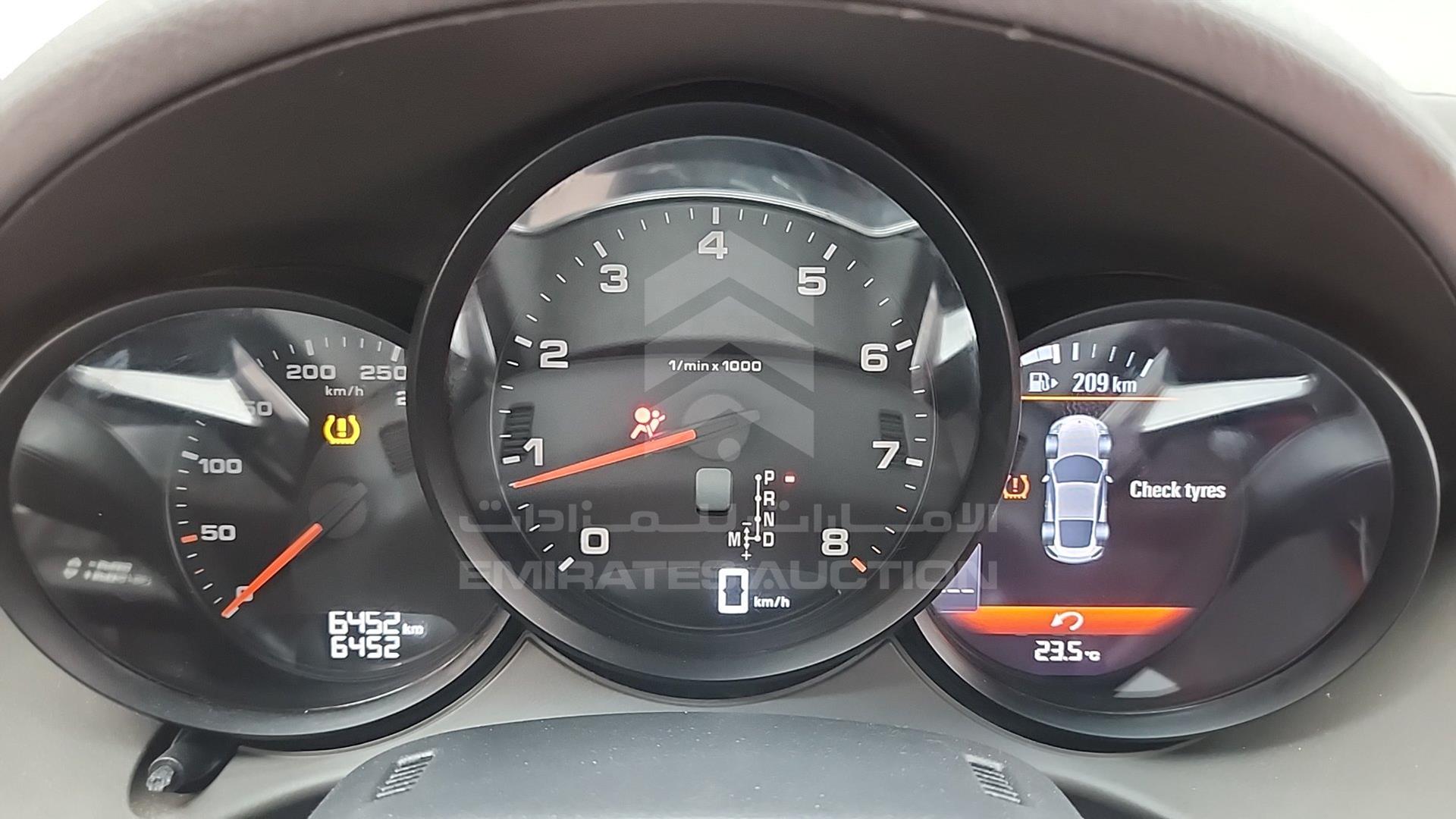2024 PORSCHE CAYMAN VIN: WP0AA2A82RK255445