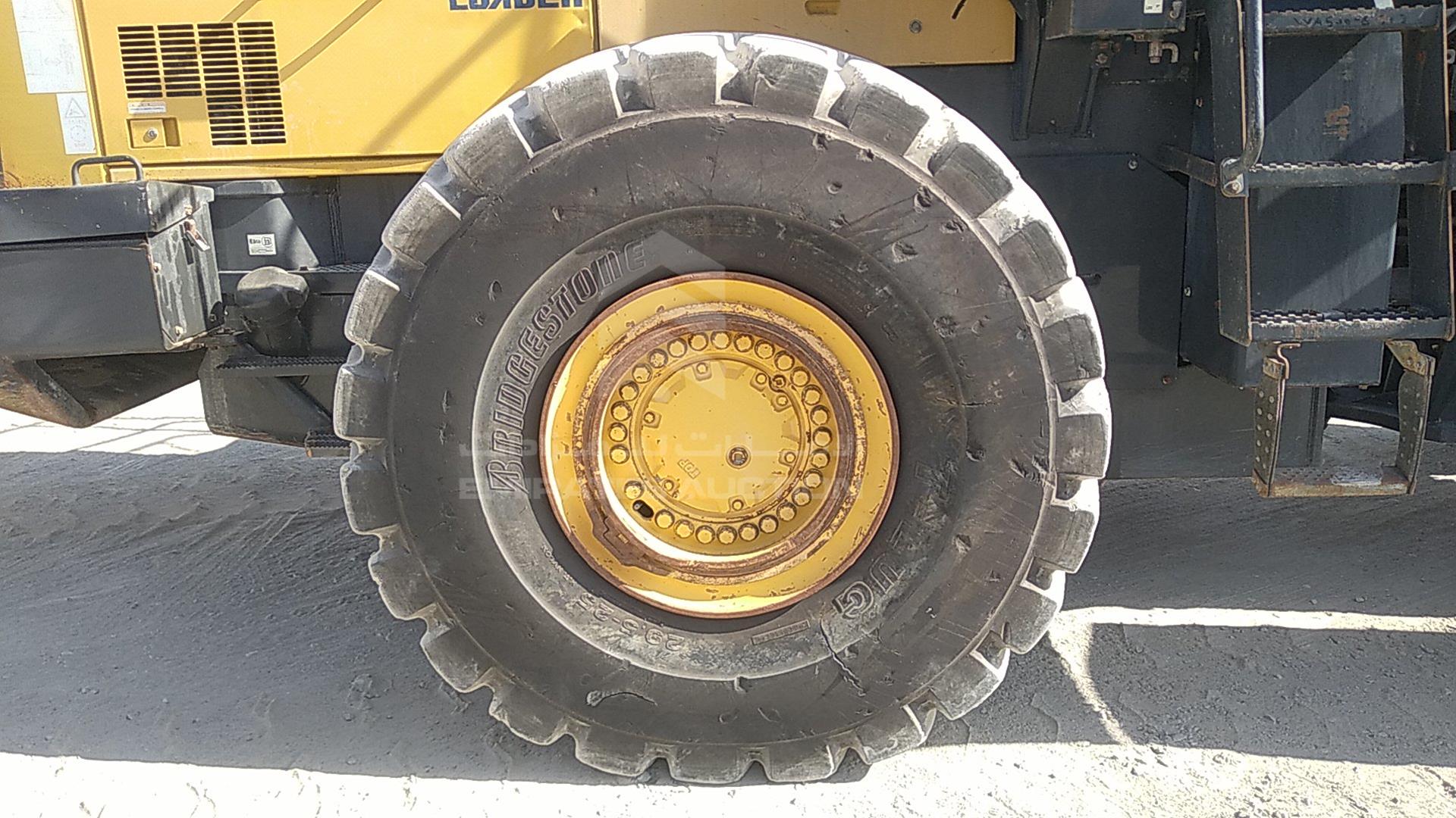 2014 KOMATSU WA500-6 VIN: KMTWA096V01055303