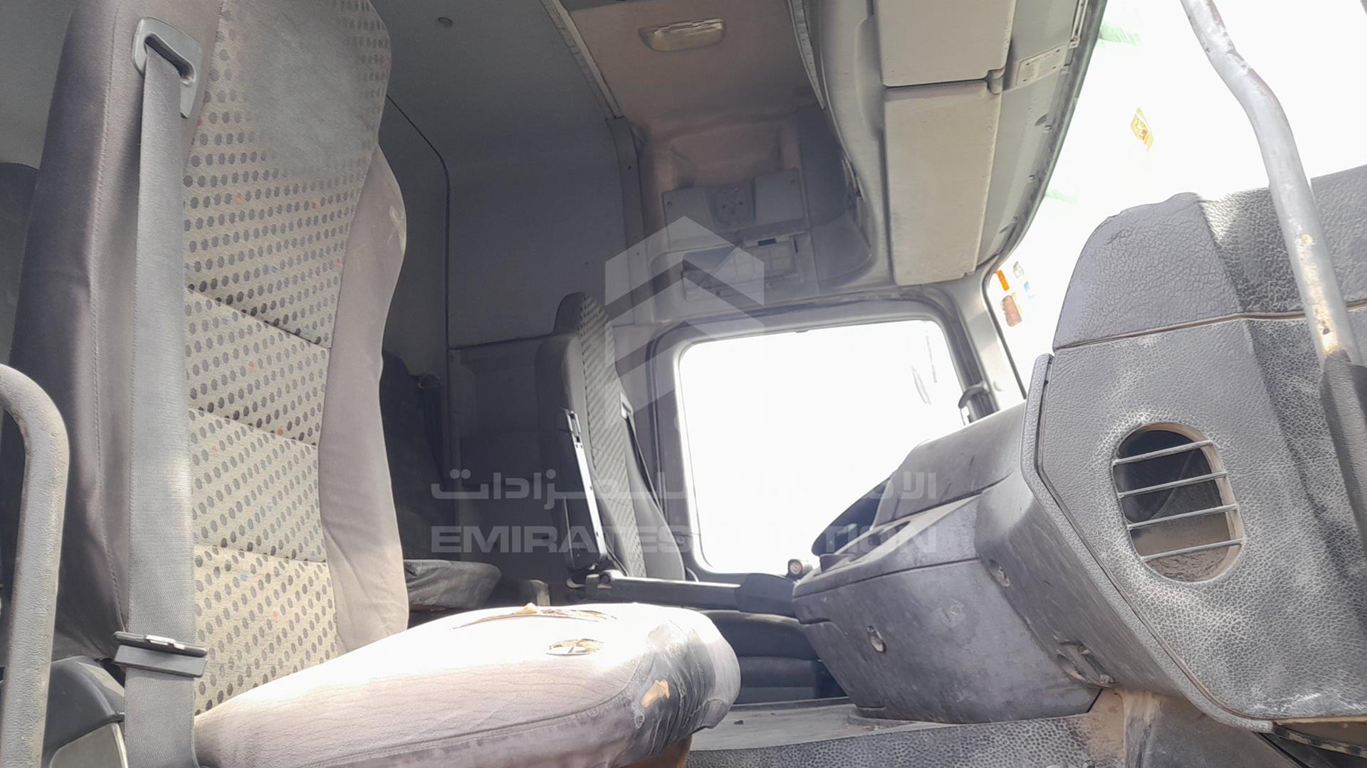 2008 MERCEDES ACTROS VIN: WDAKHCAA28L280334