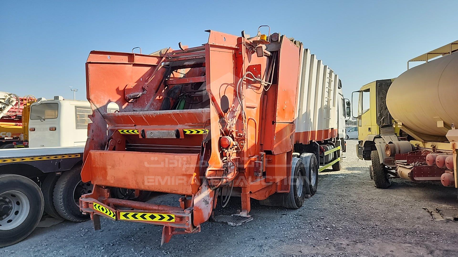 2008 MERCEDES ACTROS VIN: WDAKHCAA98L280332