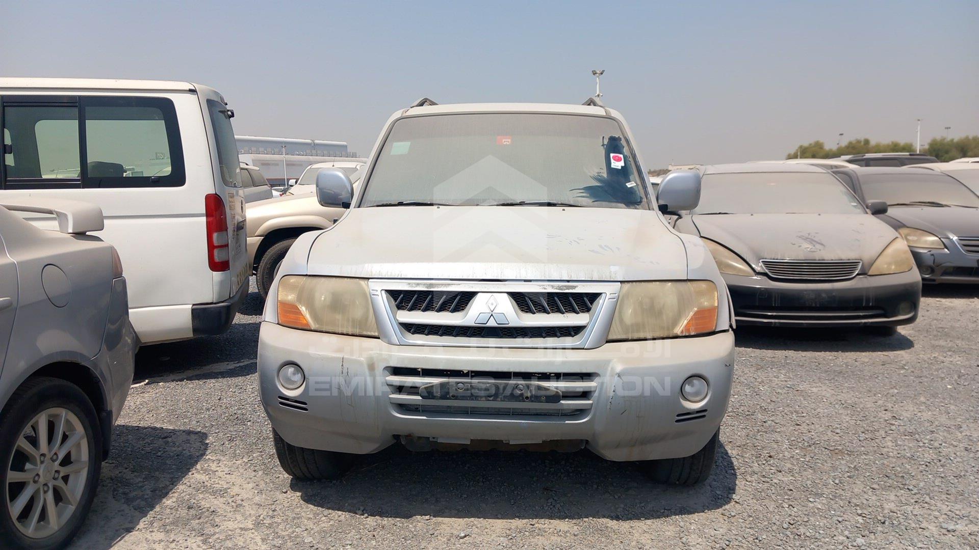 2006 MITSUBISHI PAJERO VIN: JMYLRV73W6J713137