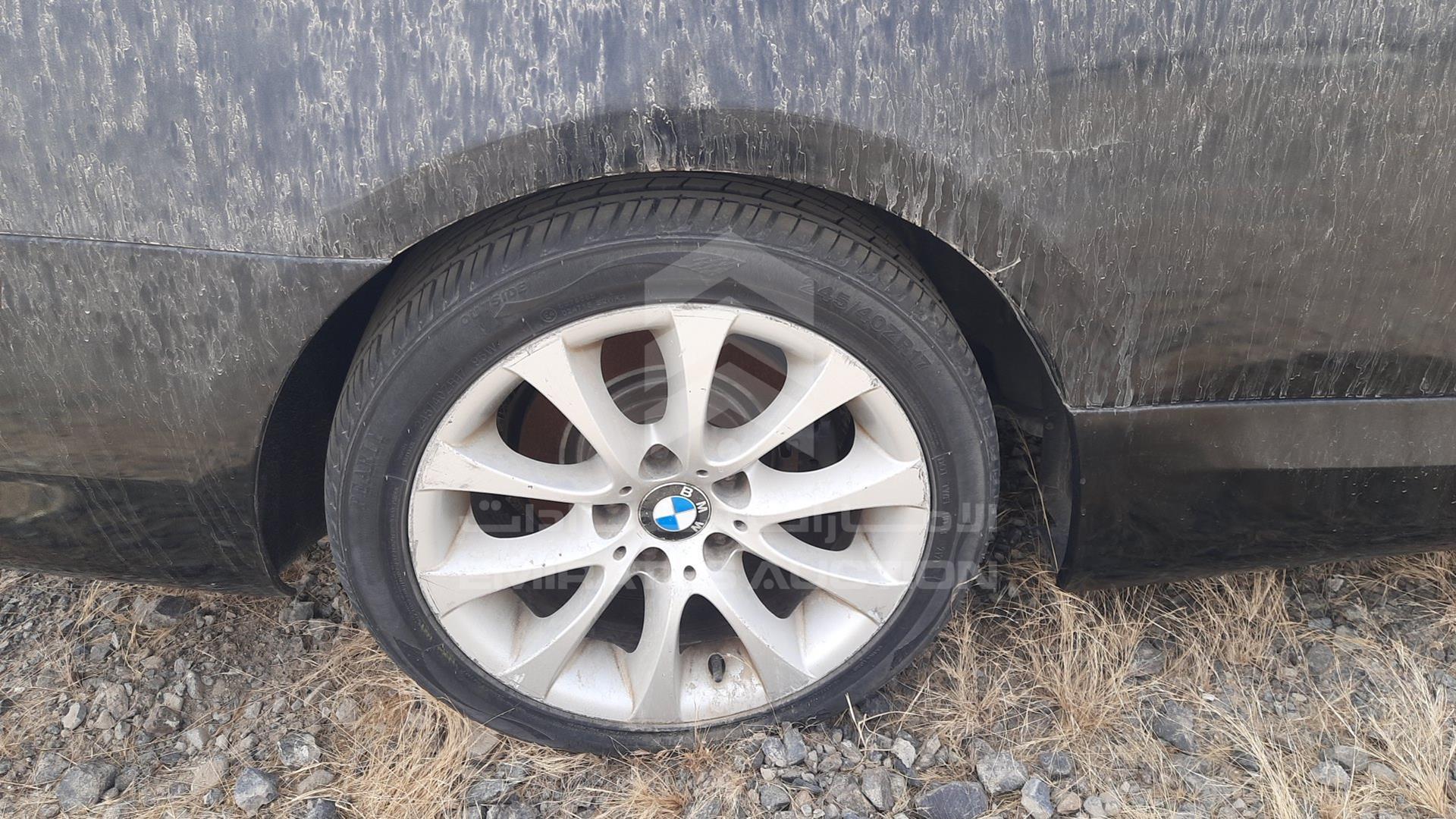 2009 BMW --- VIN: WBAWB310X9P113444