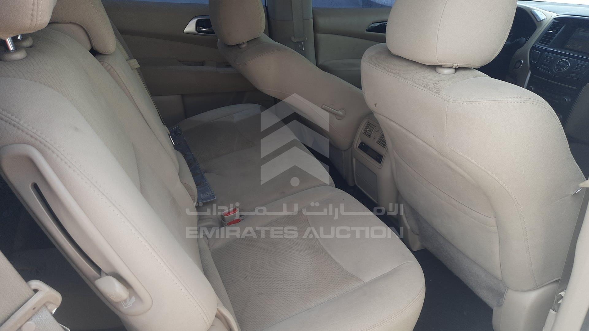2016 NISSAN PATHFINDER VIN: 5N1AR2M51GC647684