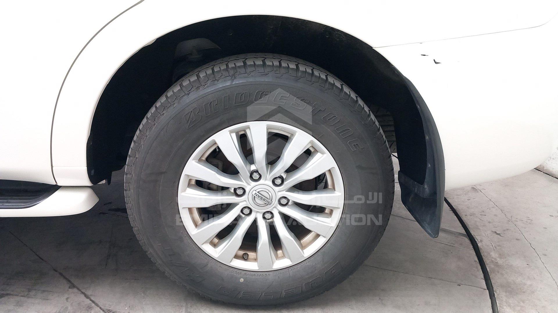 2017 NISSAN PATROL VIN: JN8AY2NY2H9306961