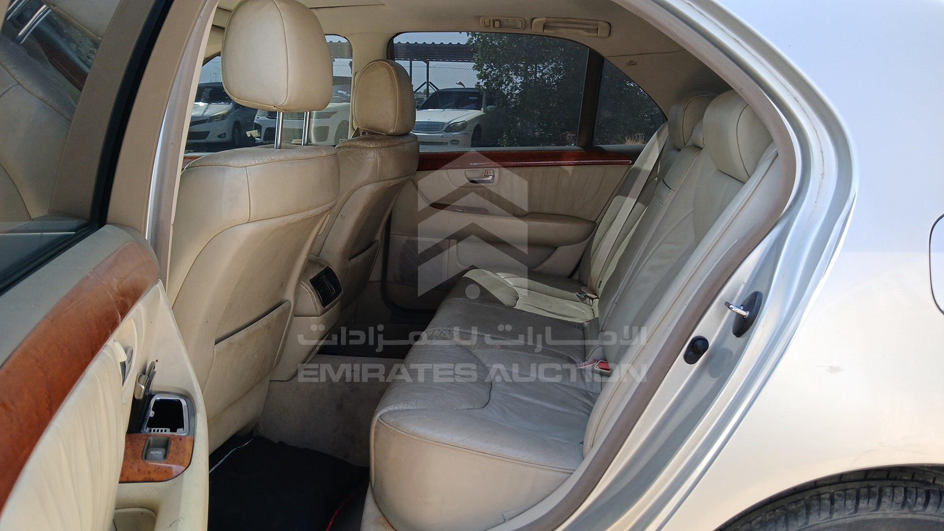 2001 LEXUS LS 430 VIN: JTHBN30F710030502