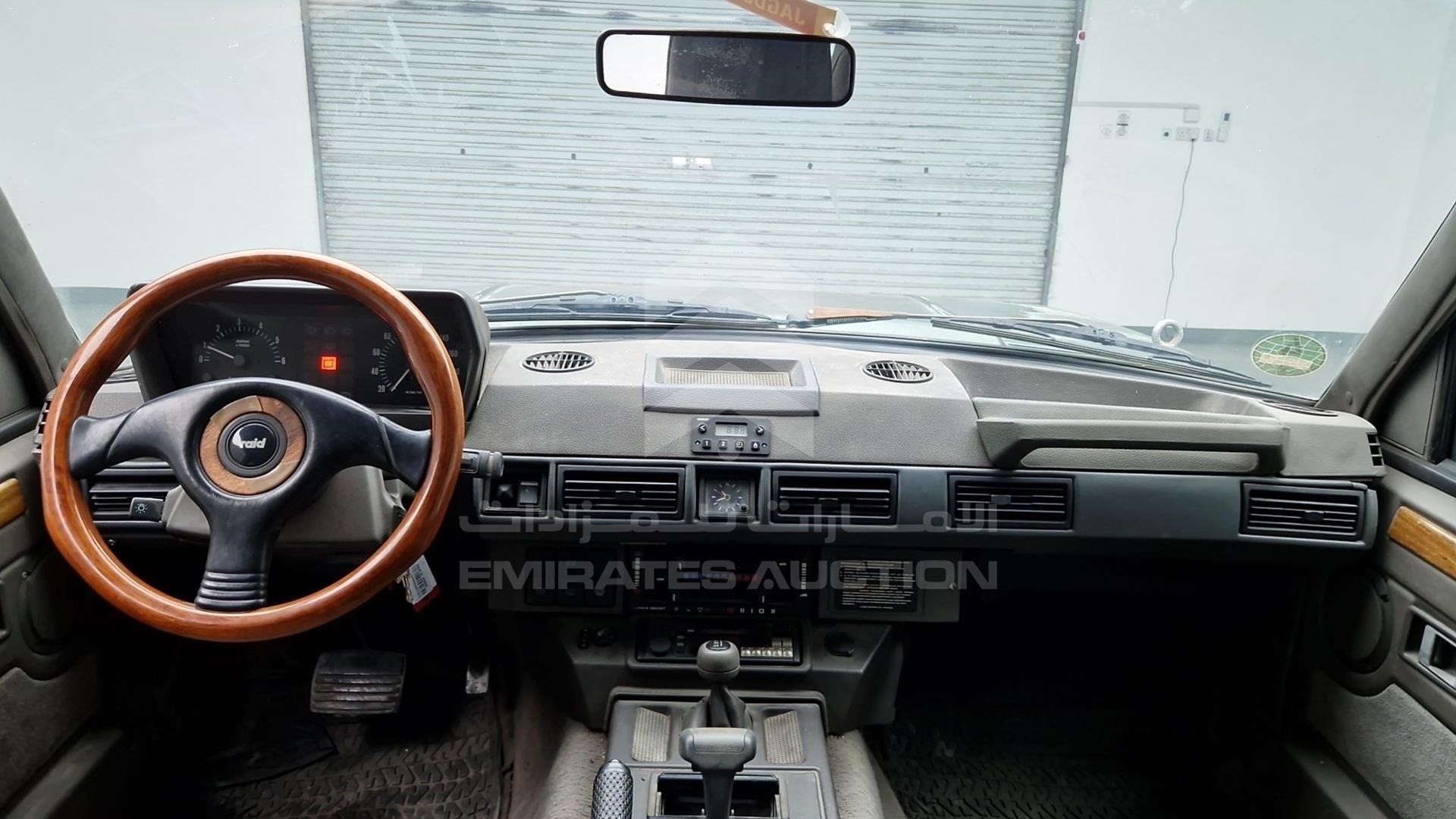 1984 LAND ROVER RANGE ROVER VIN: SALLHAMM4GA421015