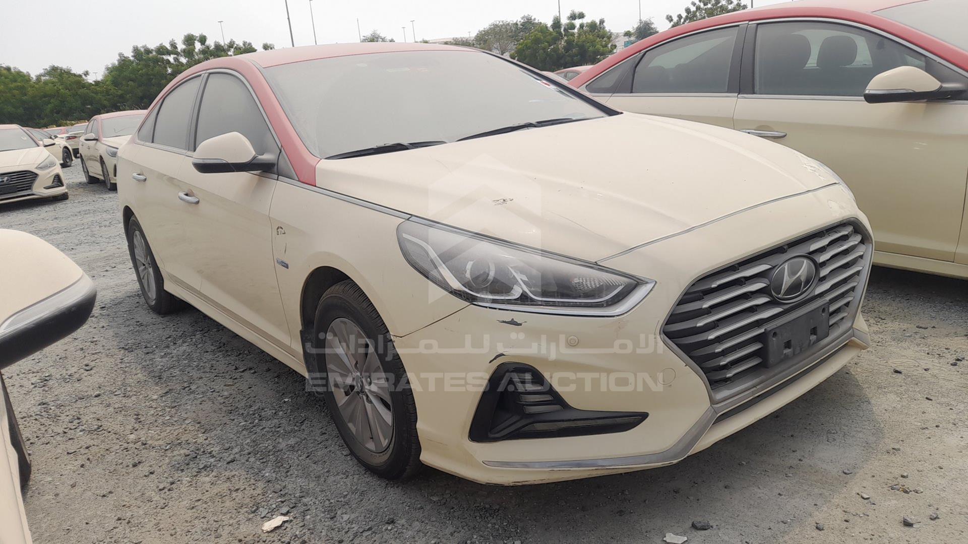 2019 HYUNDAI SONATA VIN: KMHE24130KA092946