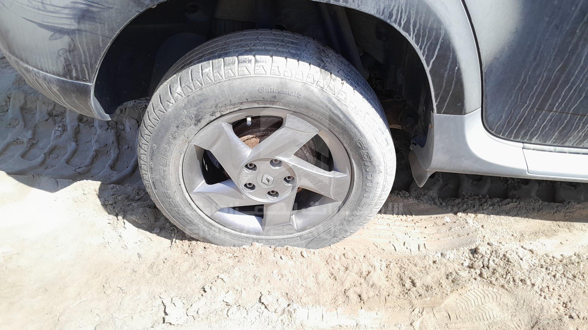 2014 RENAULT DUSTER VIN: VF1HSRCA7EA504373