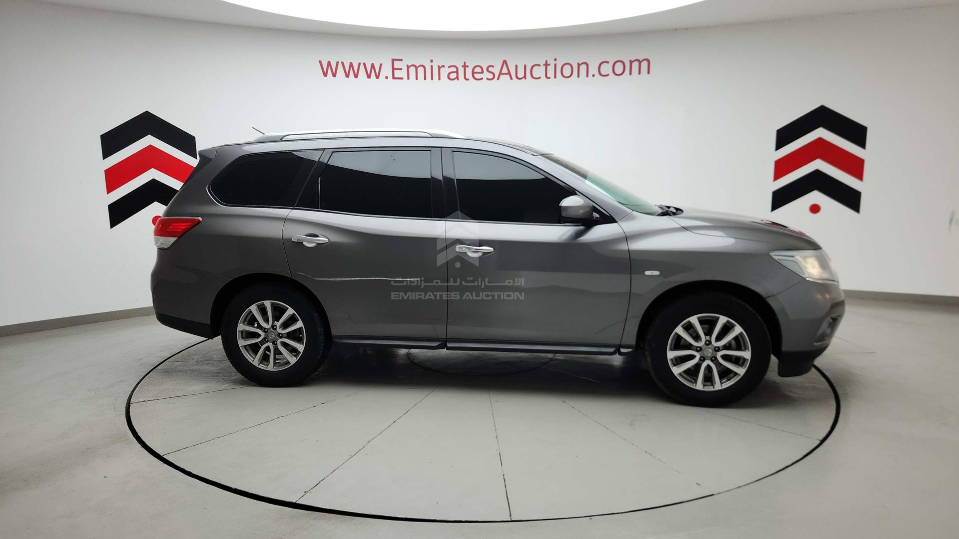 2015 NISSAN PATHFINDER VIN: 5N1AR2M54FC704037