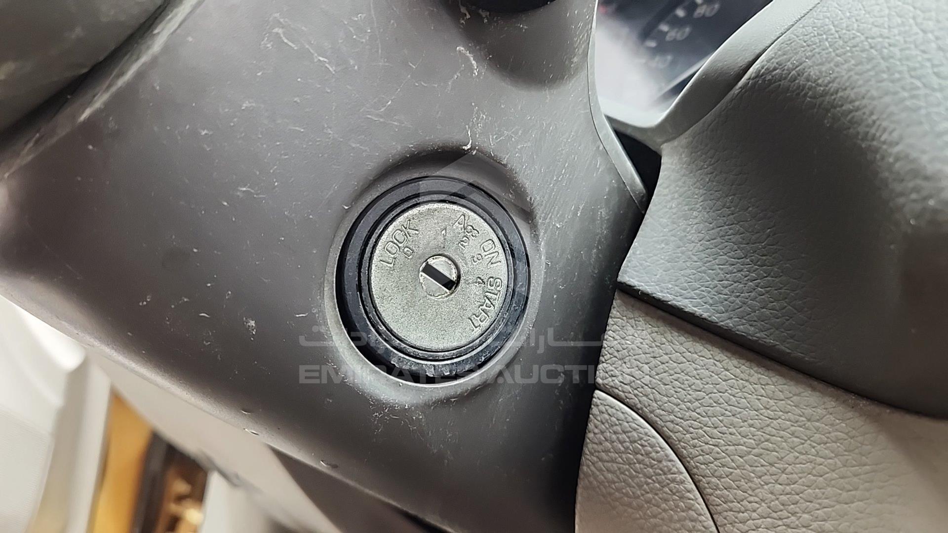 2014 NISSAN TIIDA VIN: MNTBC2C92E6002867