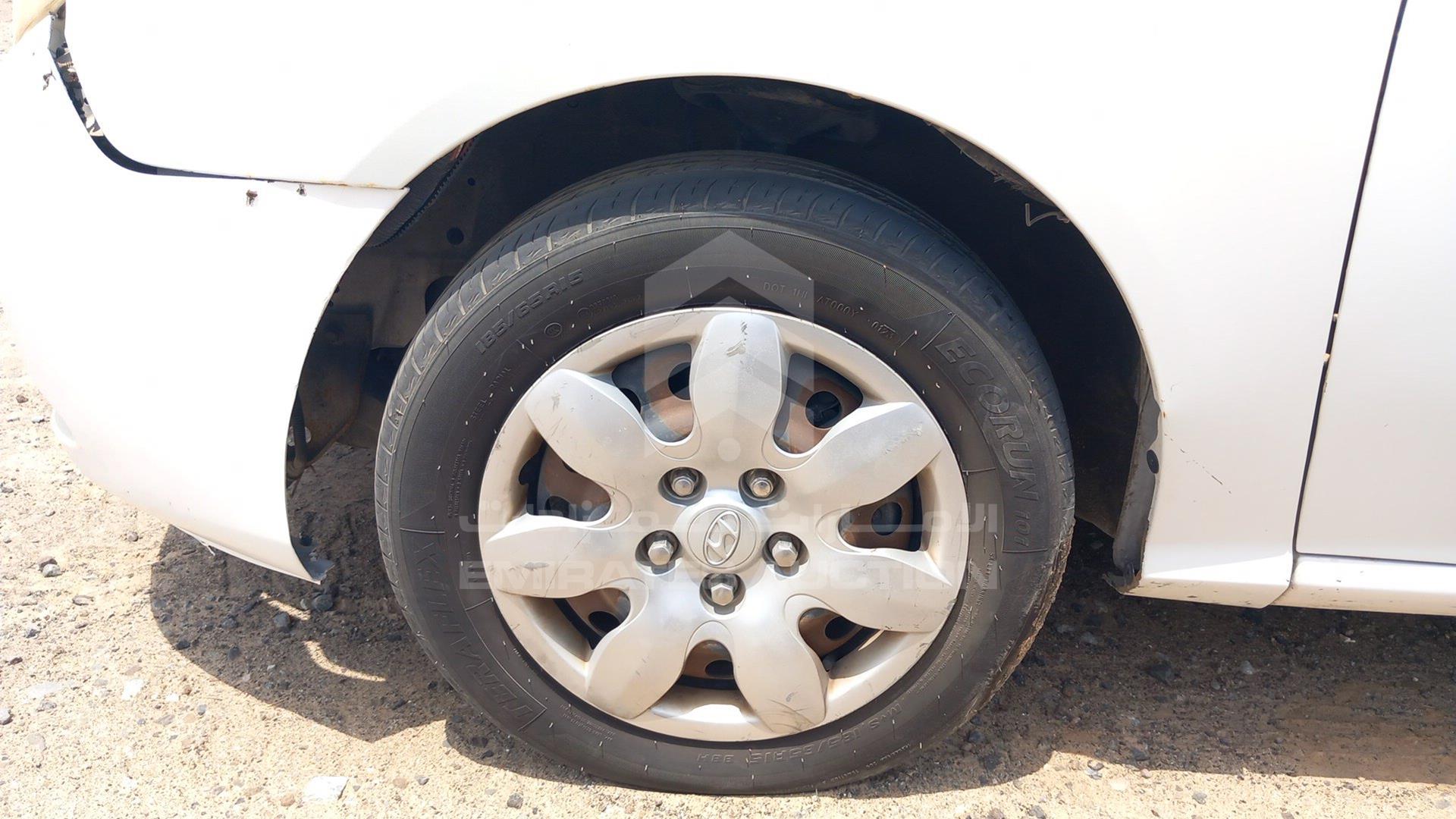 2009 HYUNDAI ELANTRA VIN: KMHDT41D99U665398