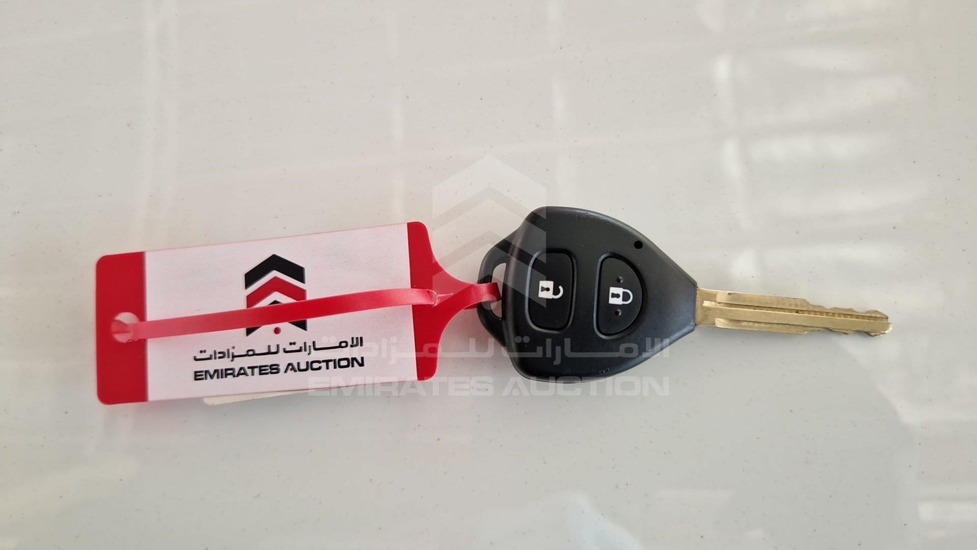 2014 TOYOTA FORTUNER VIN: MHFYU59G1E7031572