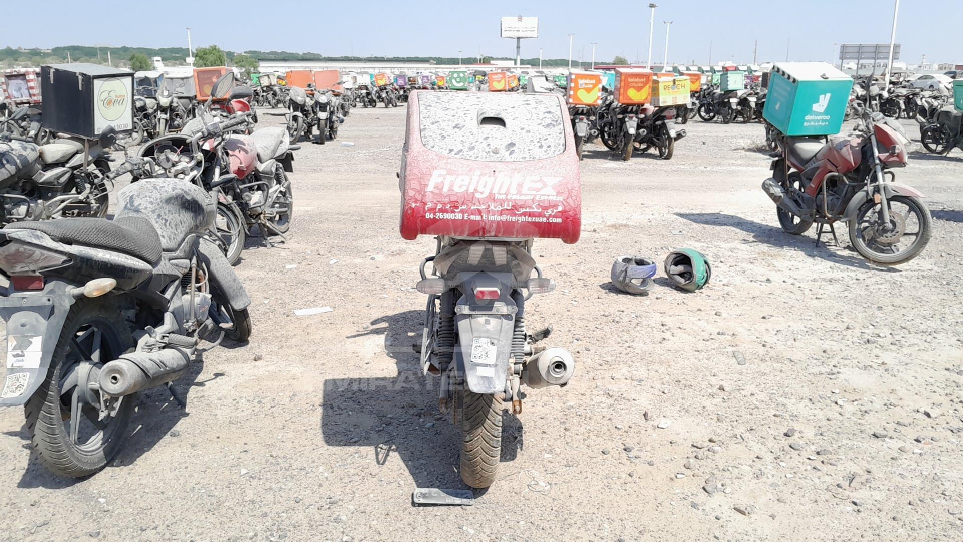 2014 BAJAJ PULSAR VIN: MD2A13EZ7ECK07009