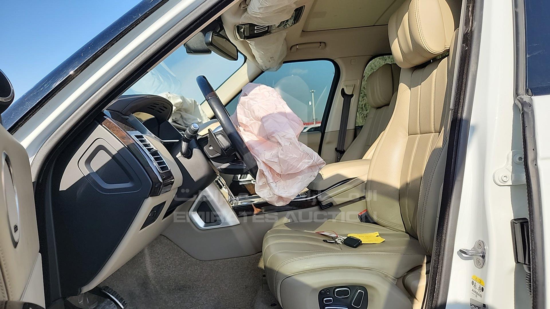 2015 RANGE ROVER VOGUE VIN: SALGA2EF8FA203086