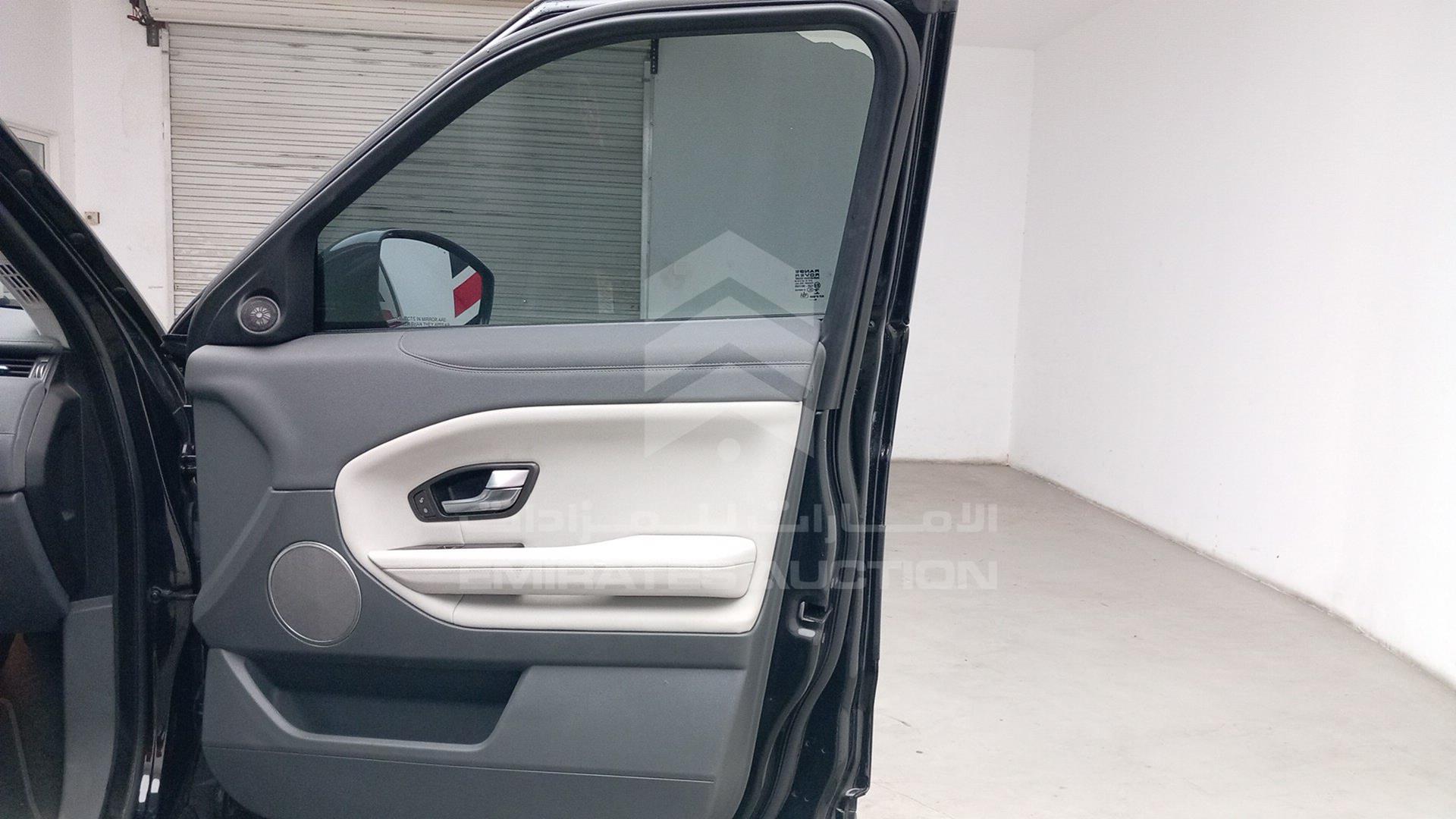 2019 RANGE ROVER EVOQUE VIN: SALVP2RXXKH343828