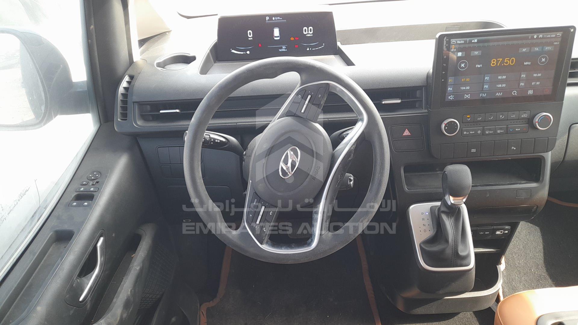 2024 HYUNDAI STARIA VIN: KMHYB814BRU146969
