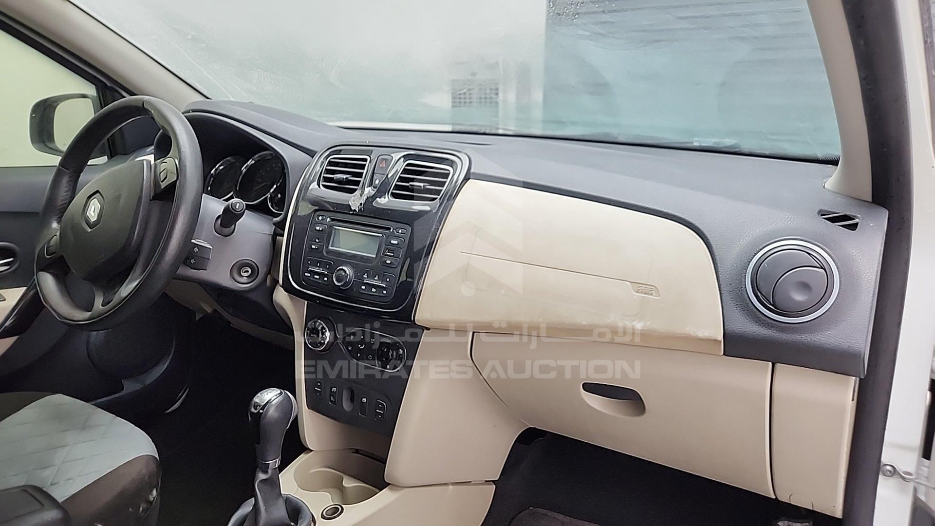 2017 RENAULT SYMBOL VIN: VF14SRAB9HT518696