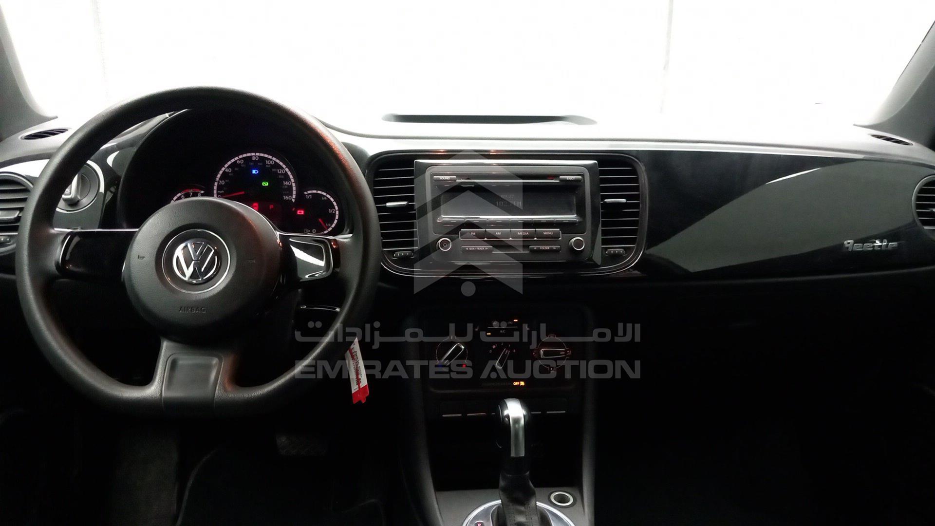 2015 VOLKSWAGEN BEETLE VIN: 3VWF17AT8FM619358