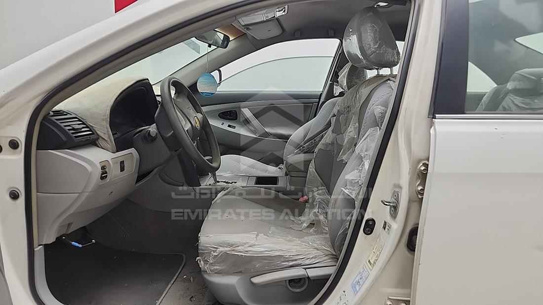 2009 Toyota Camry — Front Left Driver Seat View — Photo 12