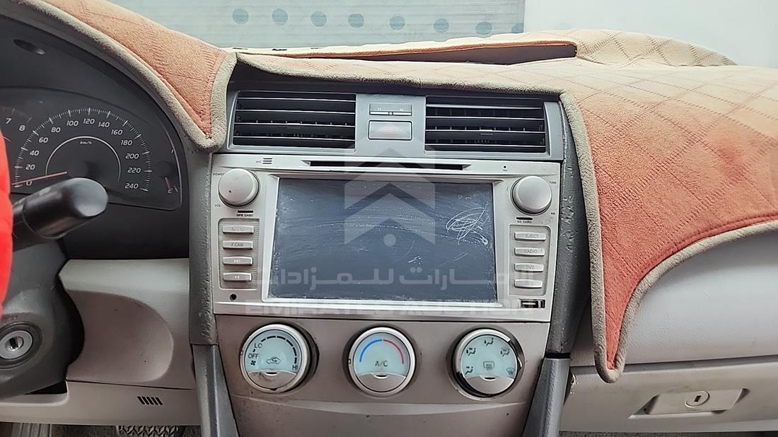 2011 Toyota Camry — Entertainment Systems & Camera Monitor & Navigation — Photo 18