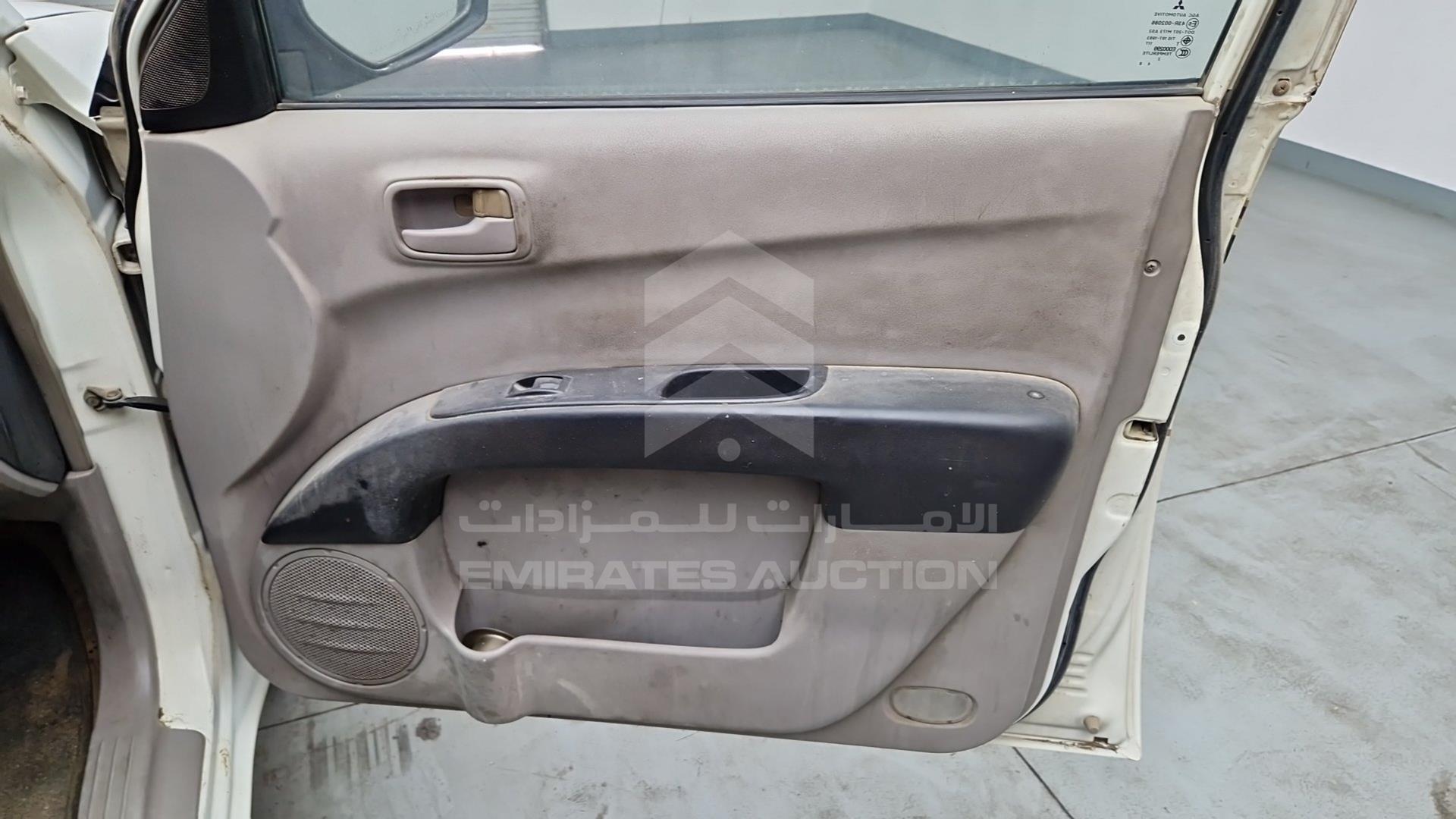 2013 MITSUBISHI PICK UP VIN: MMBJNKA50DD021332